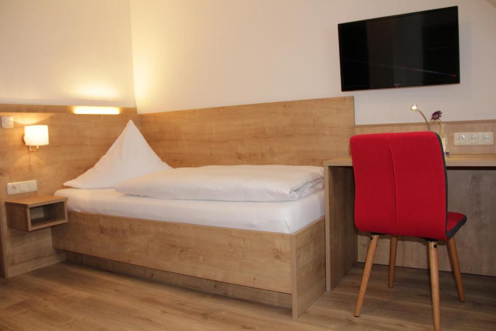 TV a/nebo společenská místnost v ubytování Hotel-Gasthof-Kohlmeier