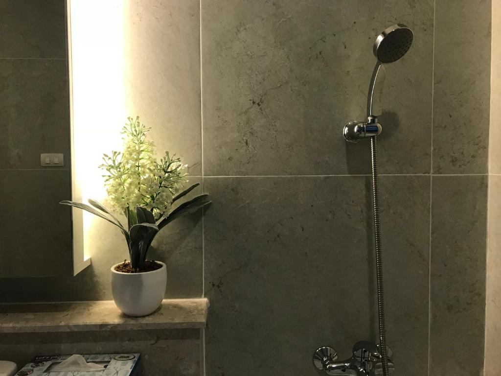 Koupelna v ubytování Astra Suites Central