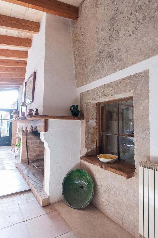 Fotografie z fotogalerie ubytování Sa Casa Rotja v destinaci Sineu