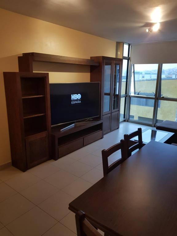 TV a/nebo společenská místnost v ubytování Vista Mar