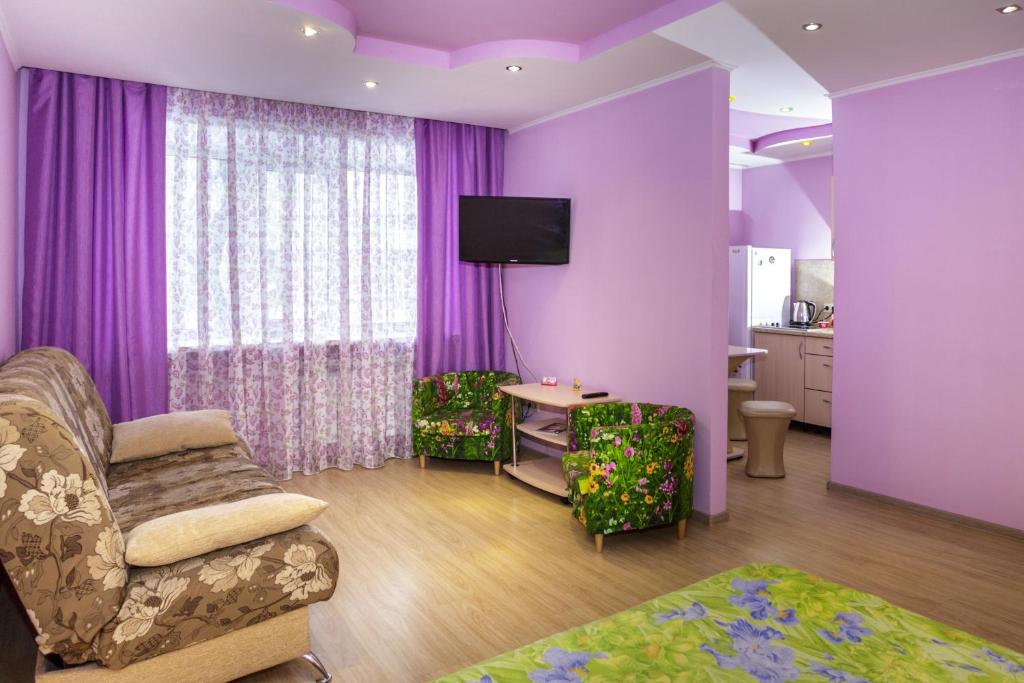 Un lugar para sentarse en Apartment Comfort Tsiolkovskogo 57