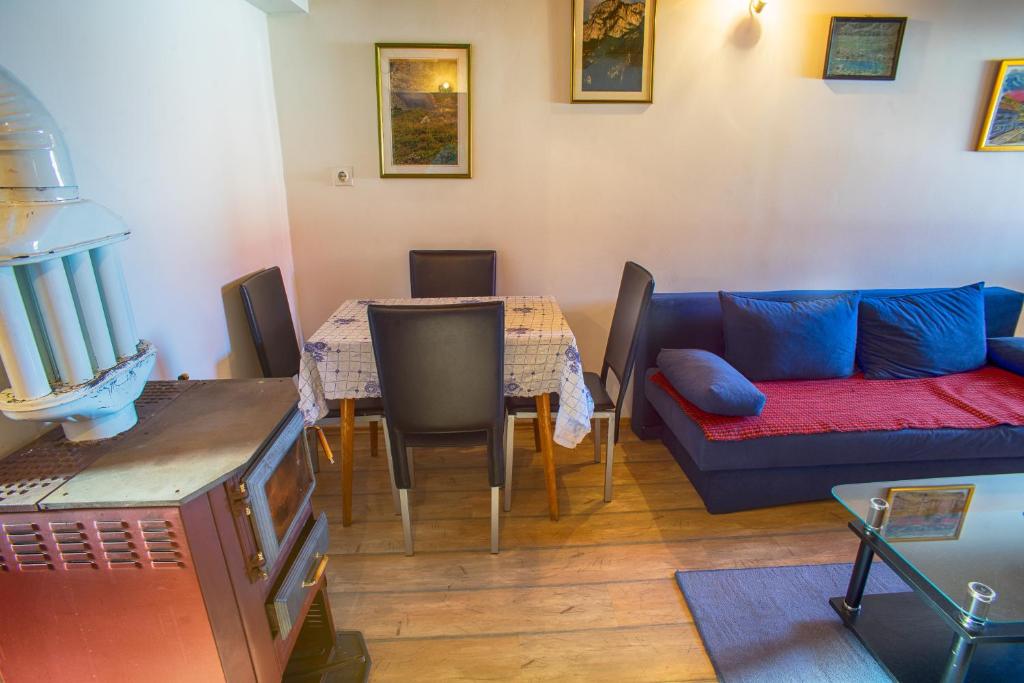 Posezení v ubytování Guest house Jezera