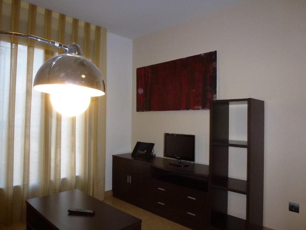 Apartamentos Puerta Muralla - Two-Bedroom Apartment (5 Adults)