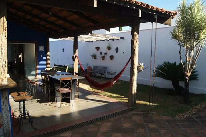  Casa na cidade com ares de campo
