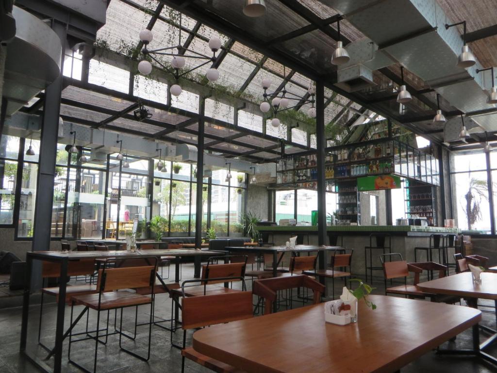Restaurace v ubytování Liberta Hotel Kemang