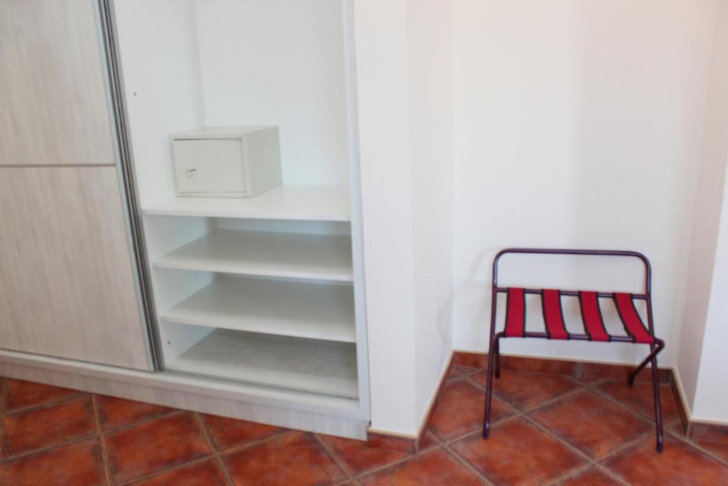 Mila & Aleksandr Apartments - 13