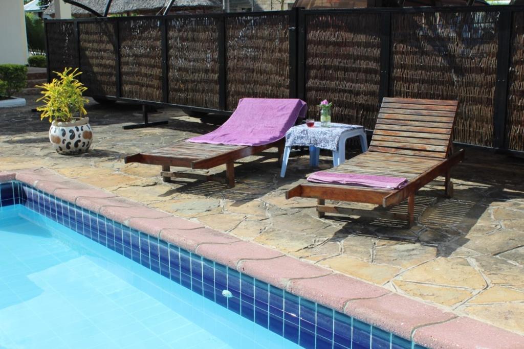 Bazén v ubytování IDC Guest House nebo v jeho okolí