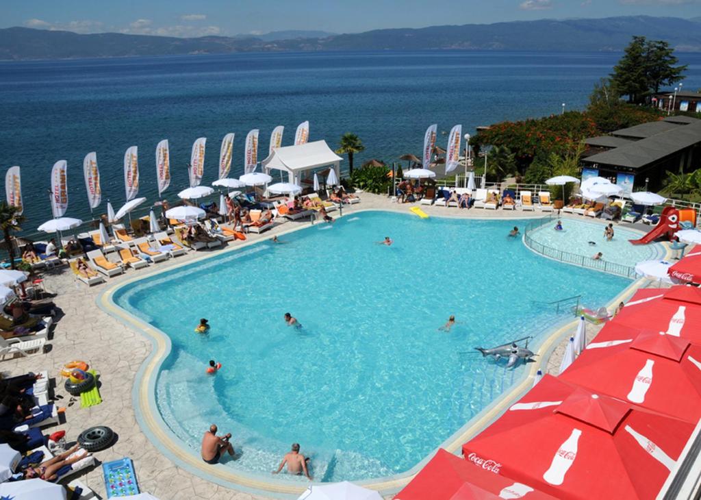 Bazén v ubytování Hotel Granit nebo v jeho okolí