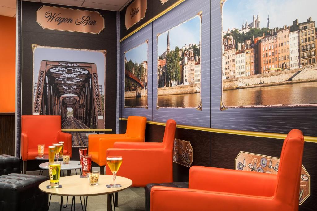 Posezení v ubytování Hotel Victoria Lyon Perrache Confluence
