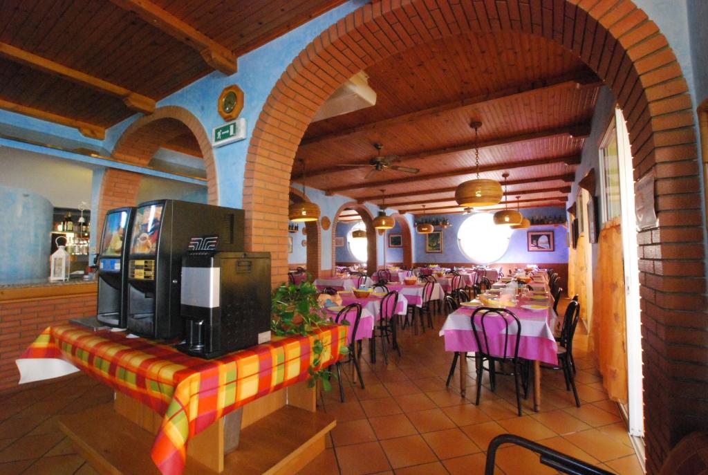 Restaurace v ubytování Hotel Cesari