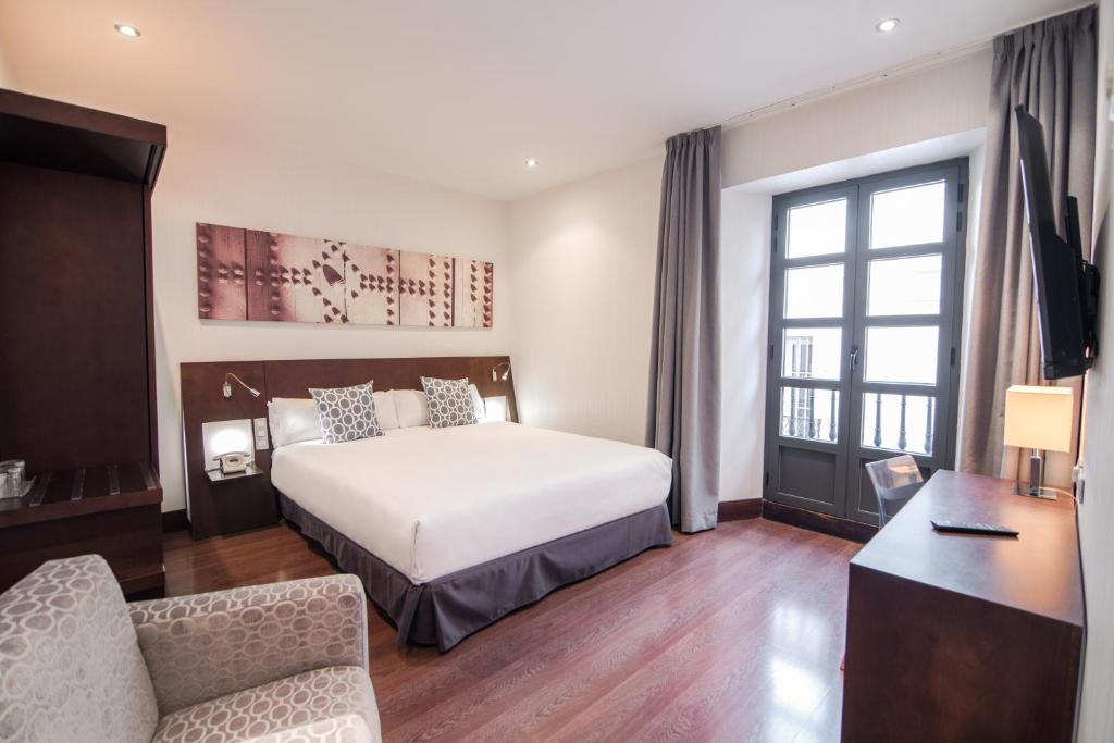 Petit Palace Marques Santa Ana, Seville – Updated 2023 Prices