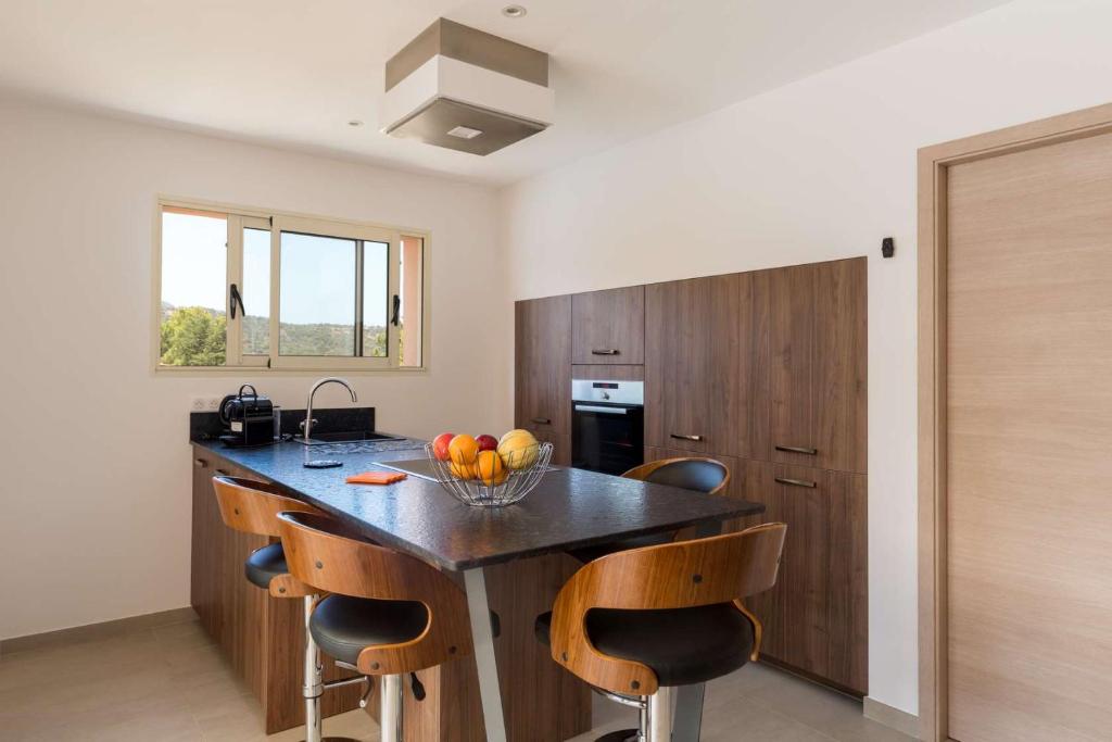 Domaine Villas Celia - Three-Bedroom Villa With Private Pool