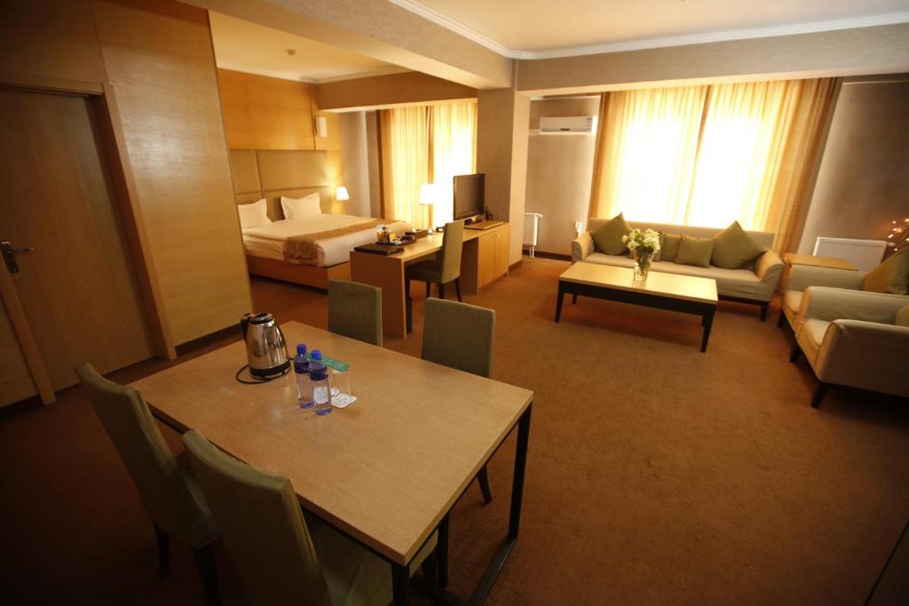 The Corporate Hotel - Chambre Double De Luxe
