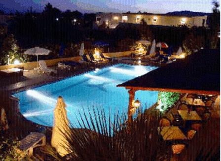 Bazén v ubytování Summer Memories Aparthotel nebo v jeho okolí