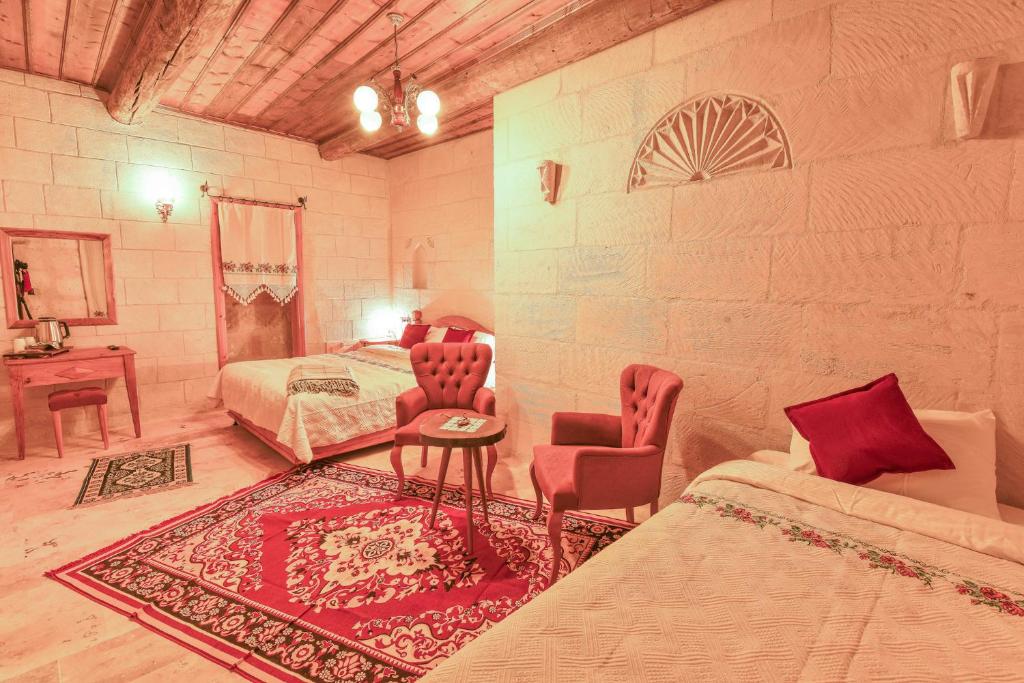 Mosaic Cave Hotel - 10