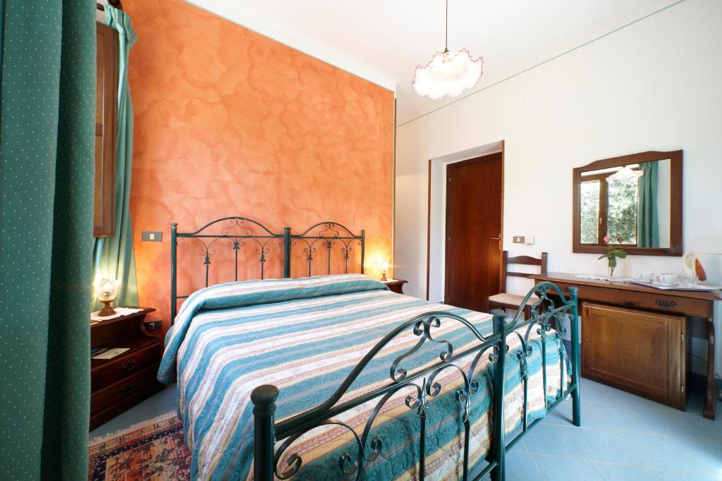 Agriturismo i Moresani - Habitación Doble O Twin Con Vistas Al Jardín