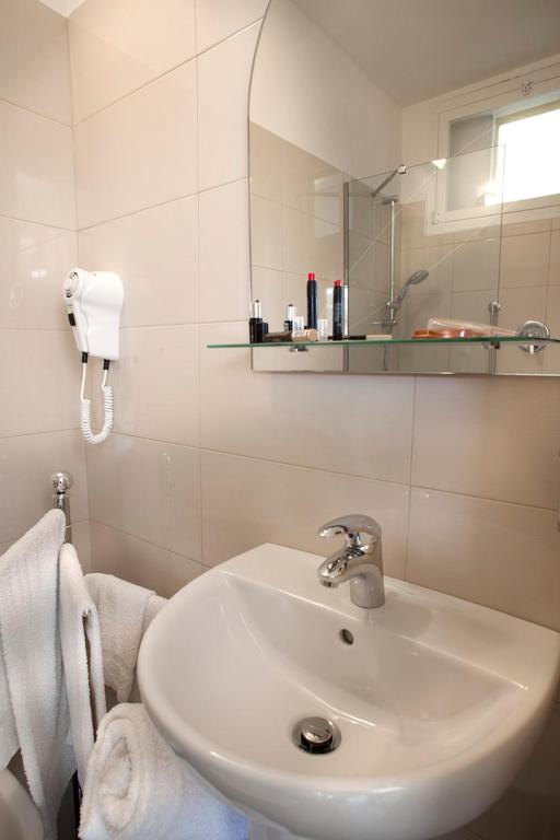 Koupelna v ubytování Hotel Villa Perazzini