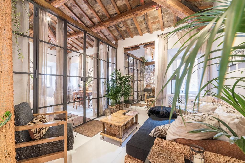 Loft&Terrace - Elevated Elegance at Navona