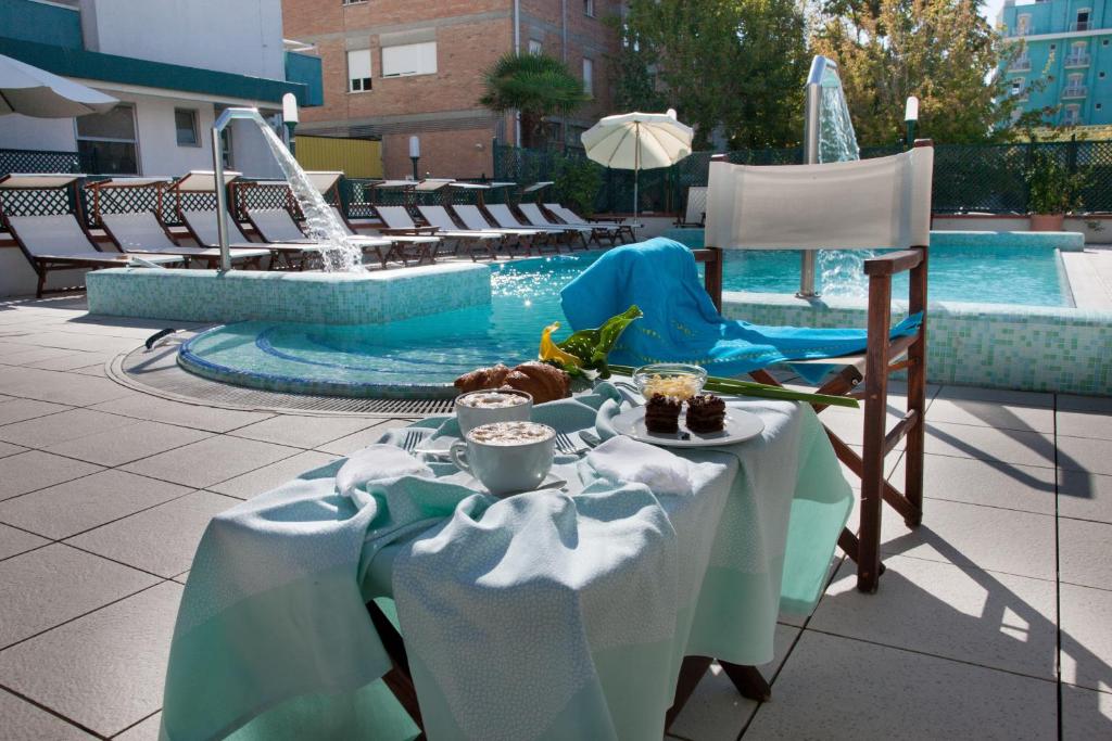 Bazén v ubytování Hotel Gaby nebo v jeho okolí