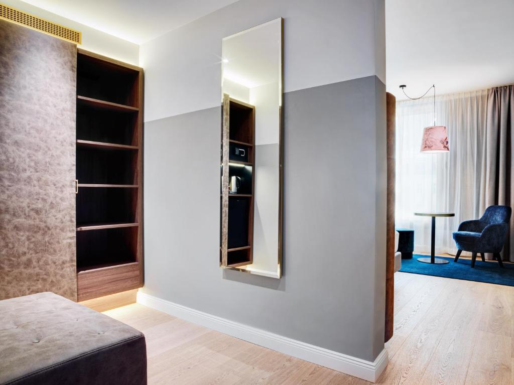 STAGE 12 Hotel by Penz - 13