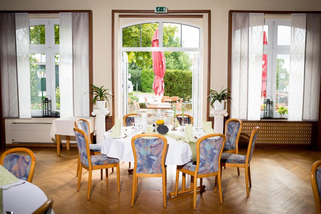 Restaurace v ubytování Gasthof-Hotel Harth