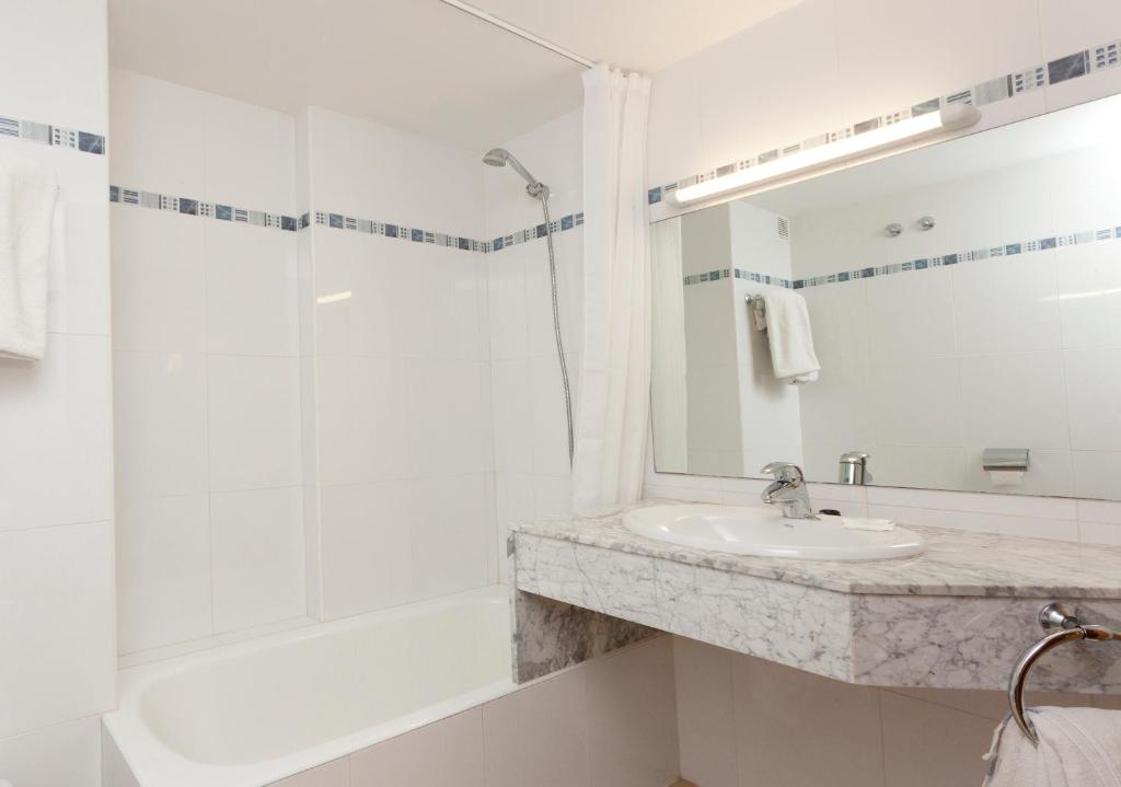 Apartamentos Mar y Playa, Ibiza Town – Updated 2023 Prices
