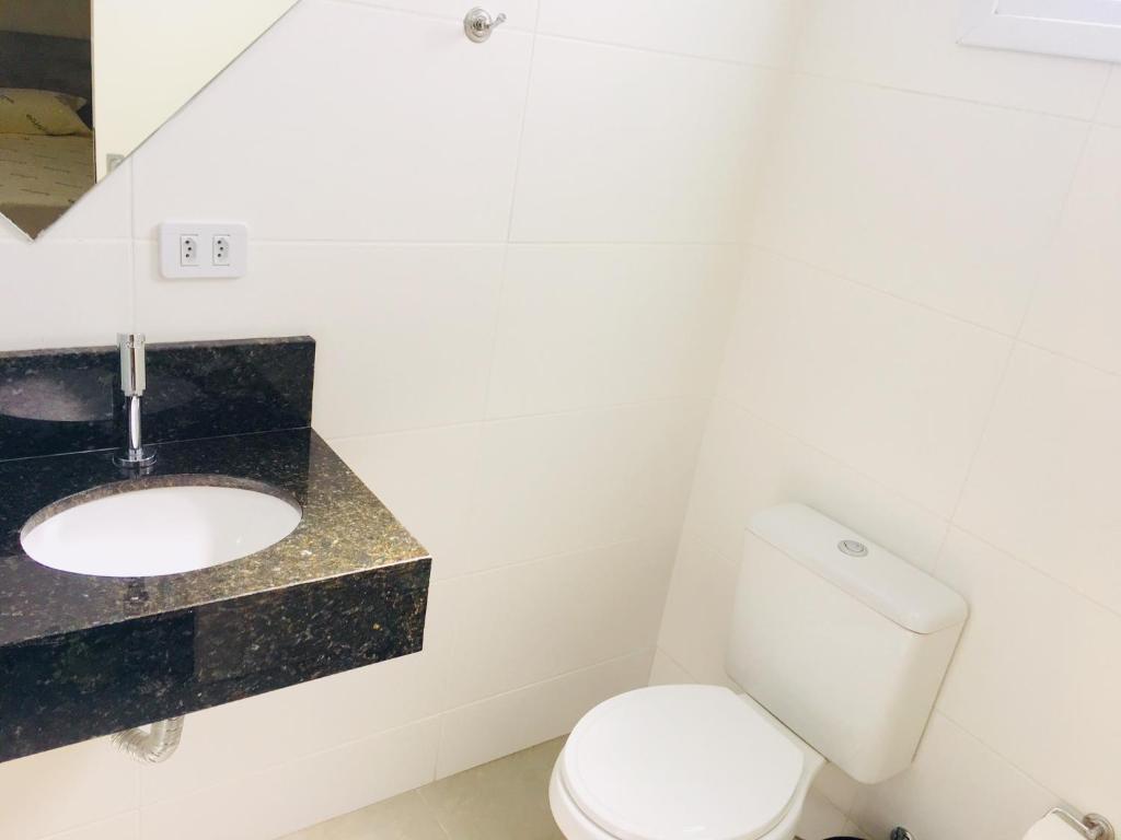 Koupelna v ubytování Hotel Avalon Maringá Econômico