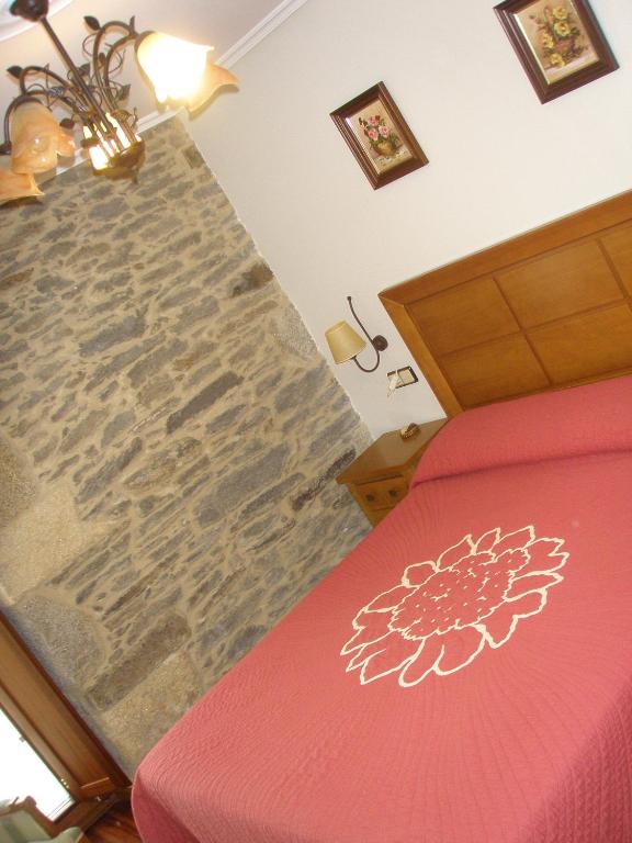 Pension Rustica-Caldelas Sacra, Castro Caldelas – Preus ...