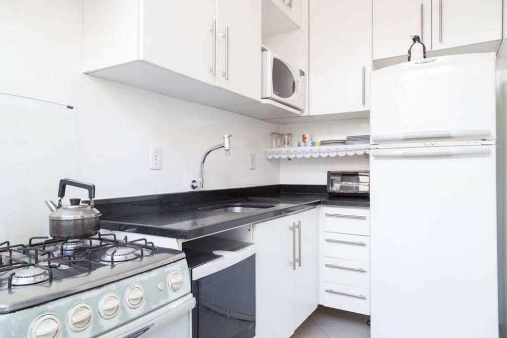 HomeStay 2 - Avenida Carlos Gomes  HomeStay 2 - Avenida Carlos Gomes