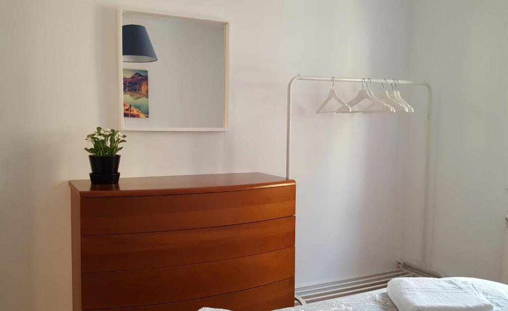 Postel nebo postele na pokoji v ubytování Caputxins Apartment