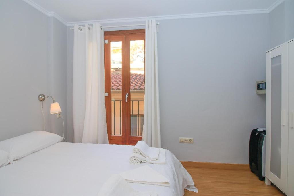 Bet Apartments - Tramontana Apartments, Valencia ...