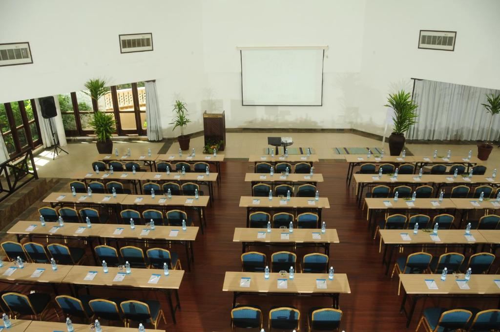 The business area and/or conference room at Jacaranda Indian Ocean Beach Resort