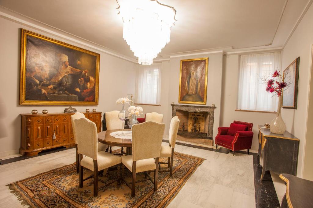 Gallery image of Martins Residence de Luxe in Ravenna