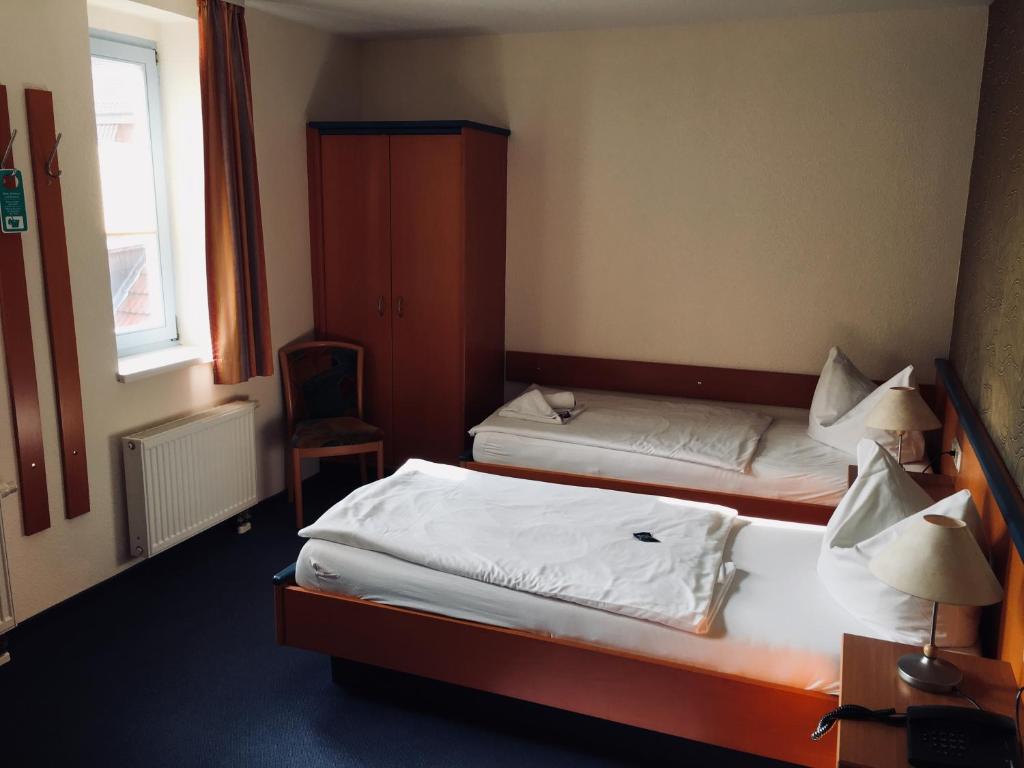 B&S Hotel Am Bachhaus - Quarto Twin Standard