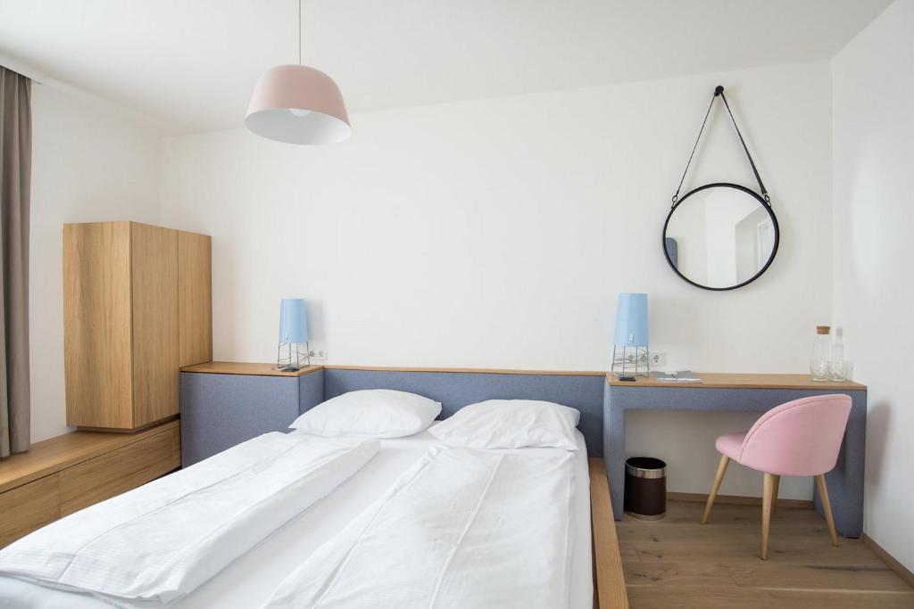 Altstadthotel Weisse Taube - 2