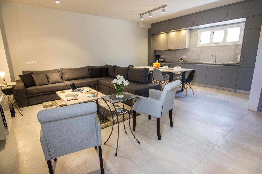 Część wypoczynkowa w obiekcie Amera - Troumpas Family Apartments