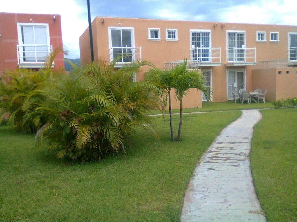 Casa Flores - Holiday Home