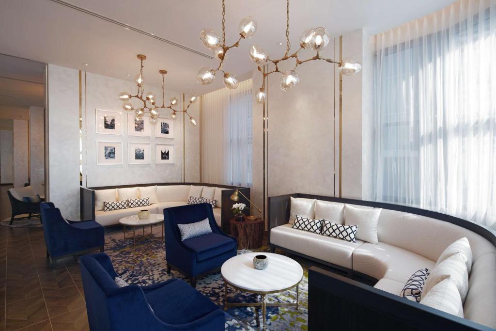 Hyatt Place Bangkok Sukhumvit 24 - Resim 35