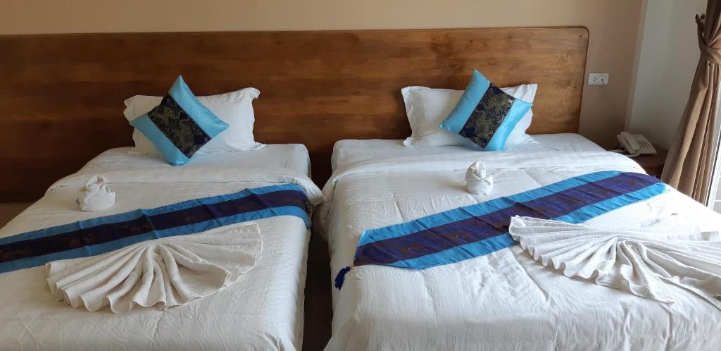 Hadthong Resort - Standard Twin Room