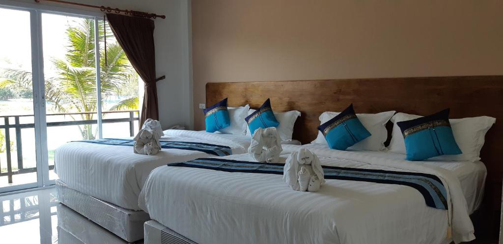 Hadthong Resort - Family Room
