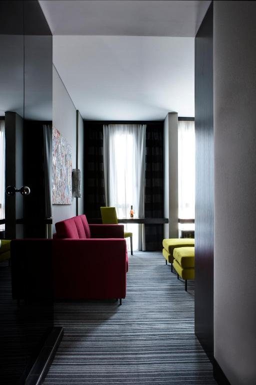Posezení v ubytování Twentyone Hotel