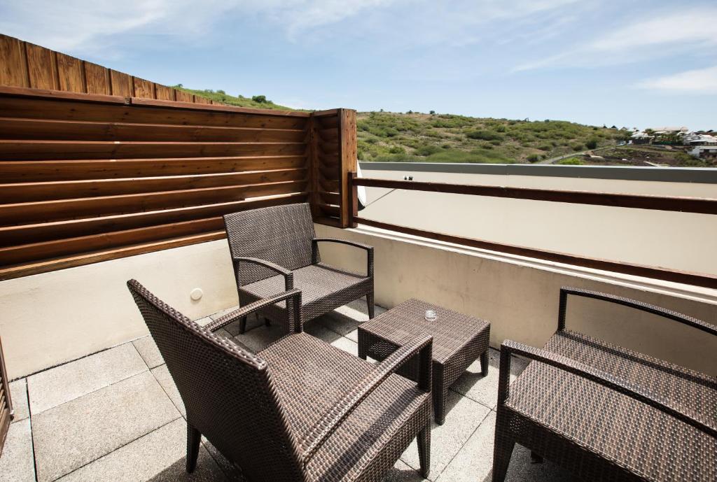 Balkón nebo terasa v ubytování Tama Hotel