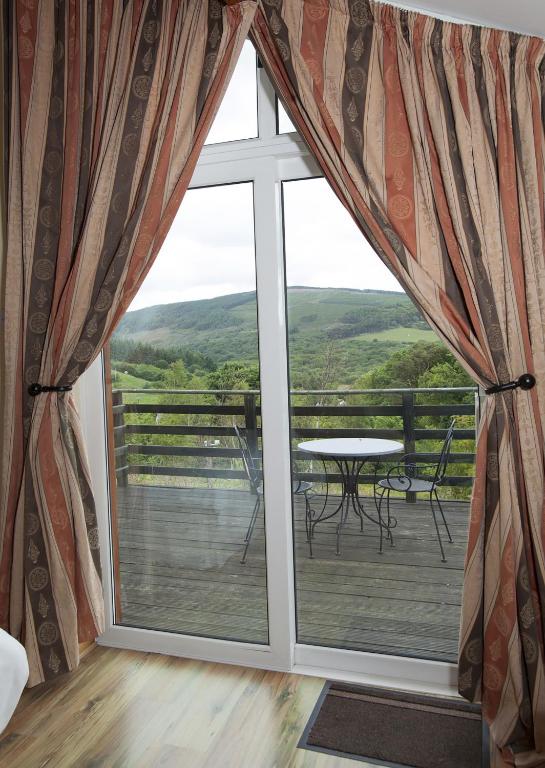 Nespecifikovaný výhled na hory nebo výhled na hory při pohledu z bed and breakfast