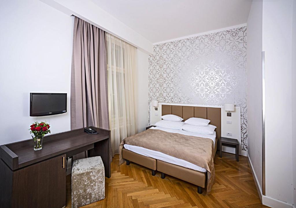 Deminka Palace - Resim 19