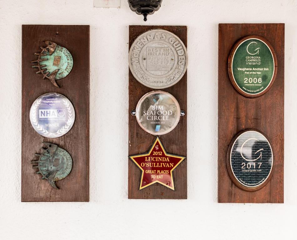 Certifikát, hodnocení, plakát nebo jiný dokument vystavený v ubytování Vaughans Anchor Inn