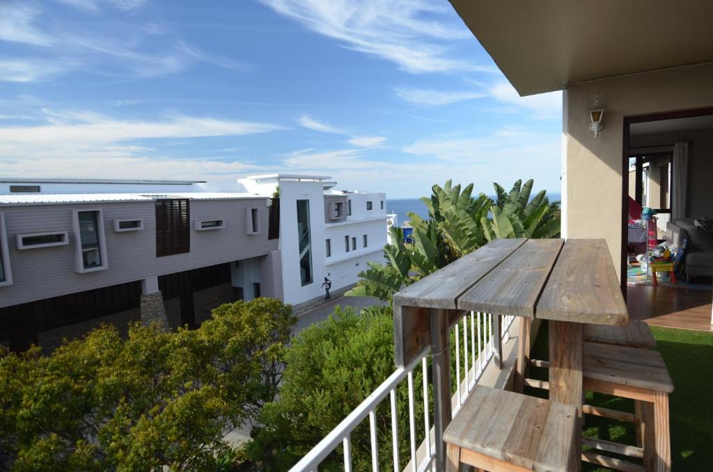 Toledo - Modern Apartment w View - Image 6