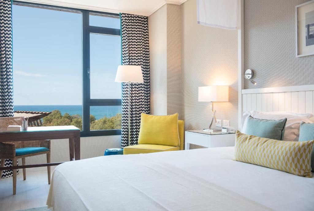Postel nebo postele na pokoji v ubytování Melody Hotel - an Atlas Boutique Hotel