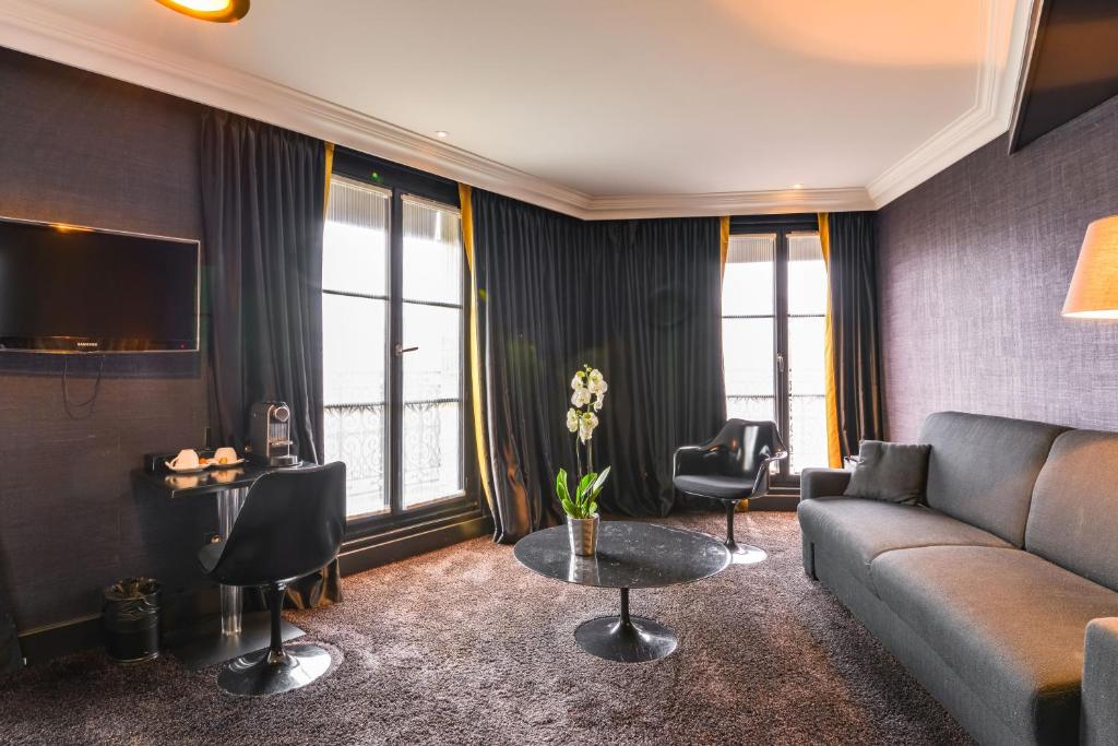 First Hotel Paris Tour Eiffel - Resim 43