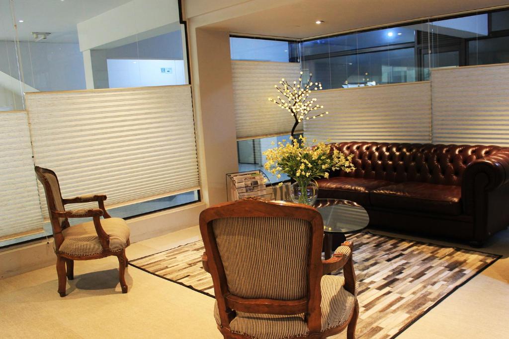 Un lugar para sentarse en Hotel Las Terrazas Business