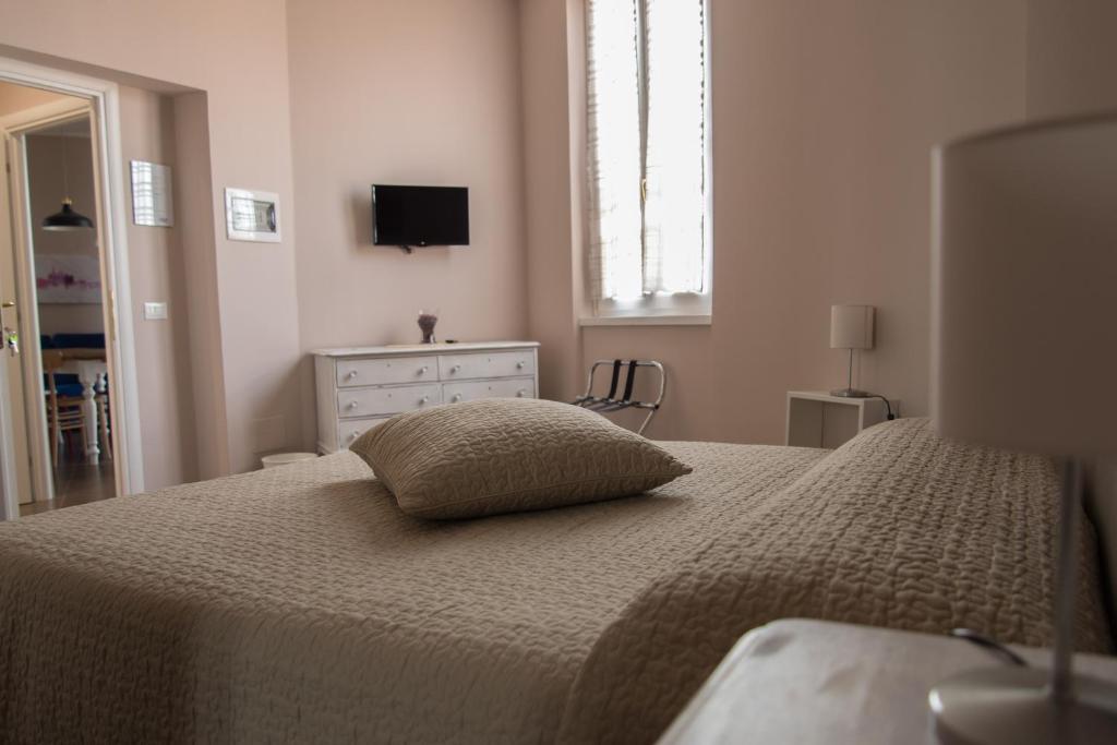 La Terrazza di Evelina Guest House - 16